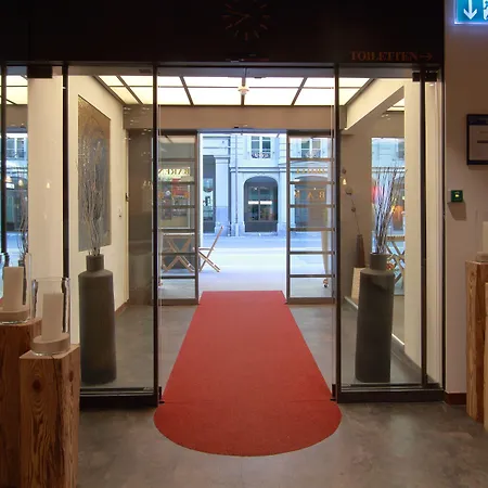 Hotel Baeren Am Bundesplatz