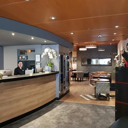 Baeren Am Bundesplatz 4* Berna