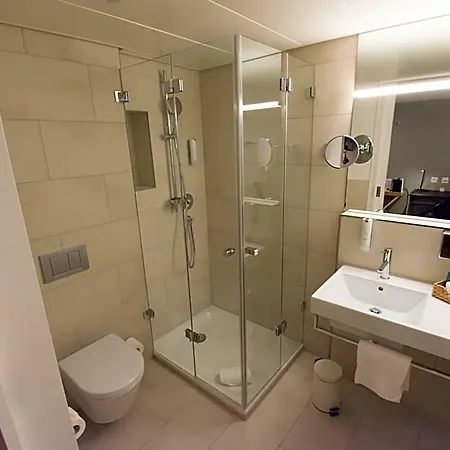 Hotel Baeren Am Bundesplatz
