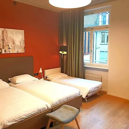 Baeren Am Bundesplatz 4*
