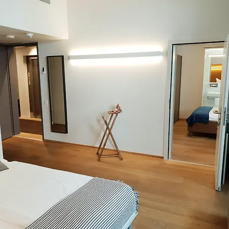 Hotel Baeren Am Bundesplatz 4*