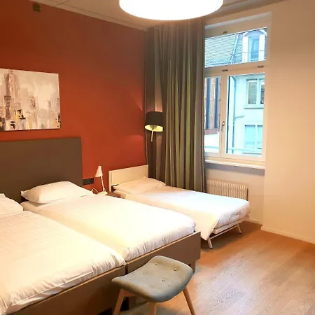 Baeren Am Bundesplatz 4* Berne