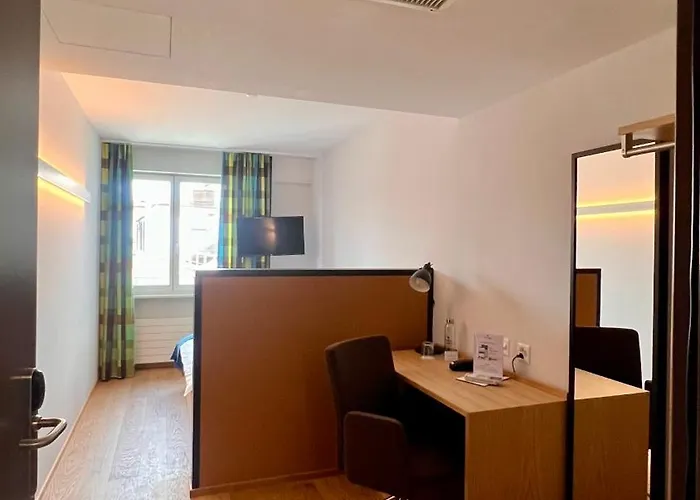 Baeren Am Bundesplatz Hotell