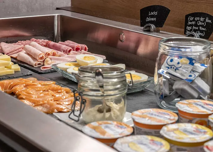 Hotell Baeren Am Bundesplatz