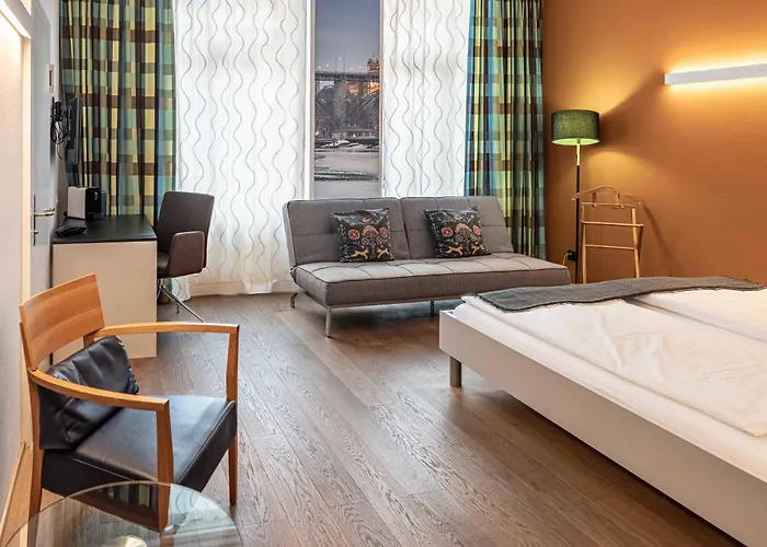 Baeren Am Bundesplatz 4* Берн