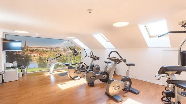 Baeren Am Bundesplatz Отель Берн