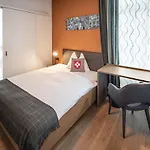 بارين آم بوندسبلاتز 4*