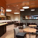 بارين آم بوندسبلاتز فندق 4*