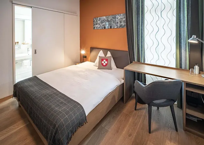 Baeren Am Bundesplatz 4*