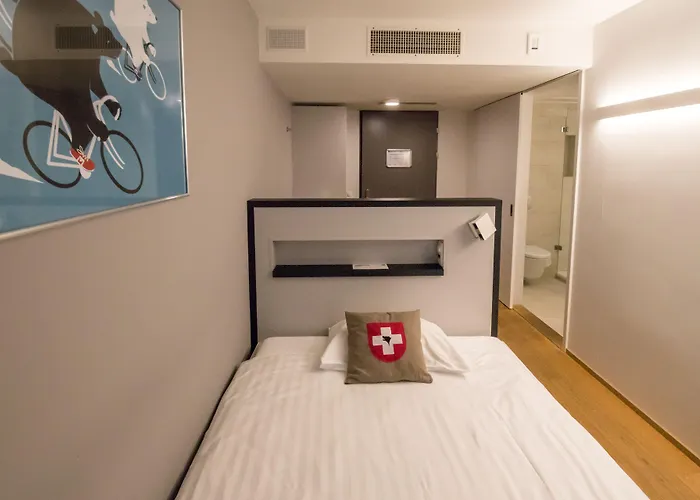 Otel Baeren Am Bundesplatz