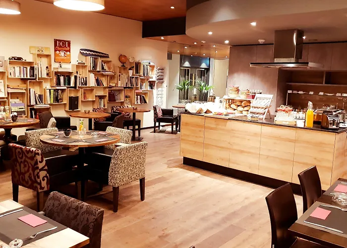 Baeren Am Bundesplatz Otel